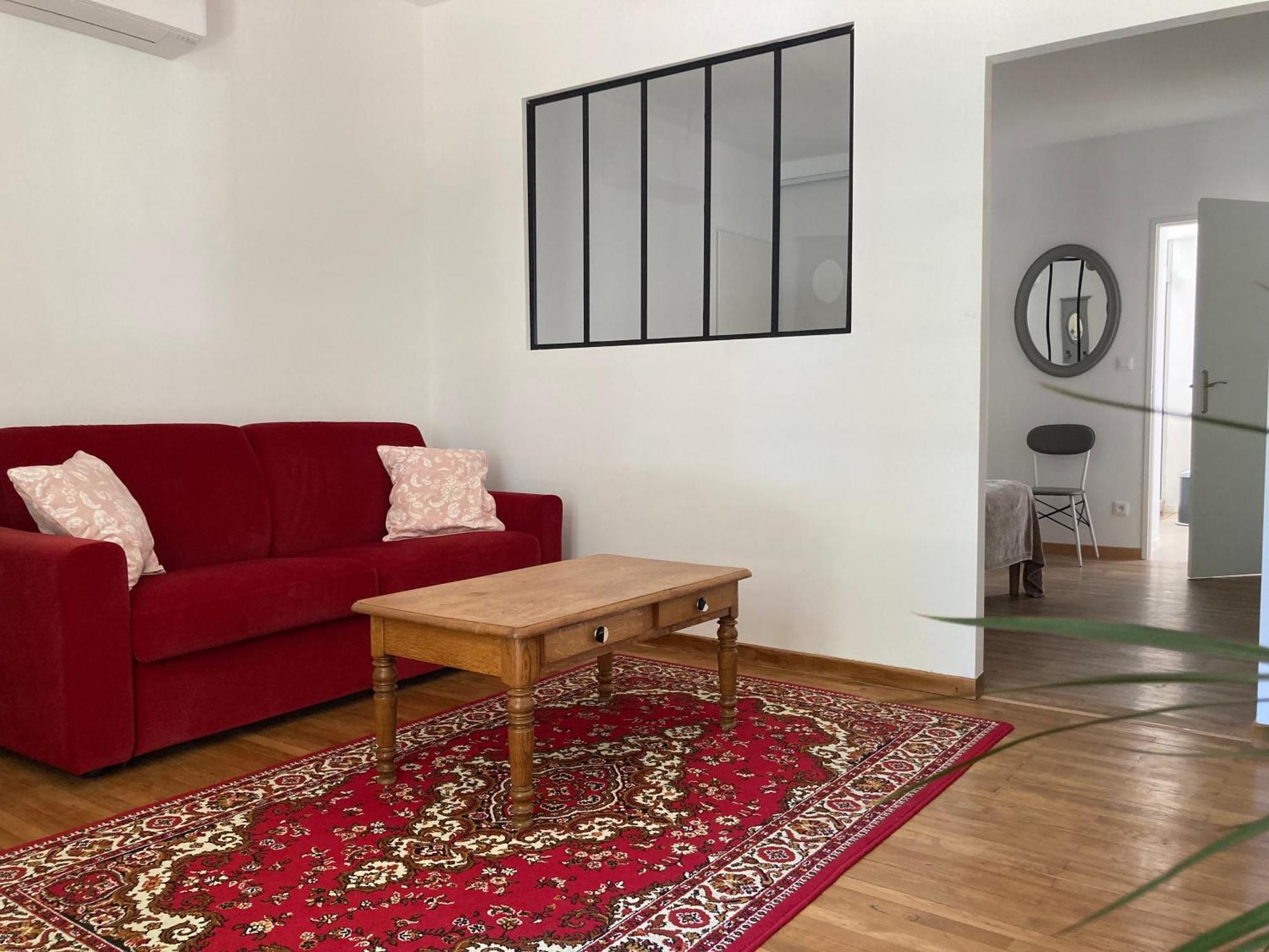 Pavillon De L'Etang Apartment Chateauneuf-du-Rhone ภายนอก รูปภาพ